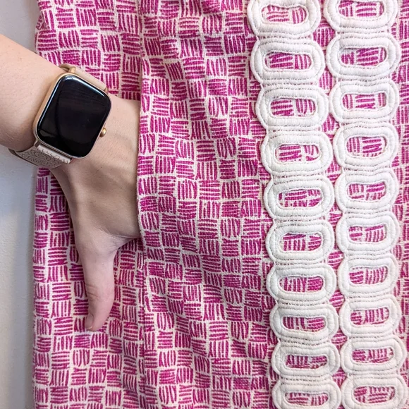 Lilly Pulitzer Sleeveless Shift Dress V Neck Pink White Embroidered - Picture 4 of 6